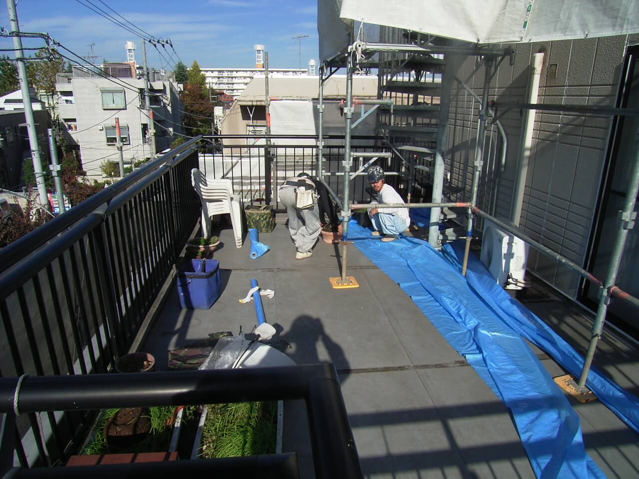 ルーフバルコニーの床養生