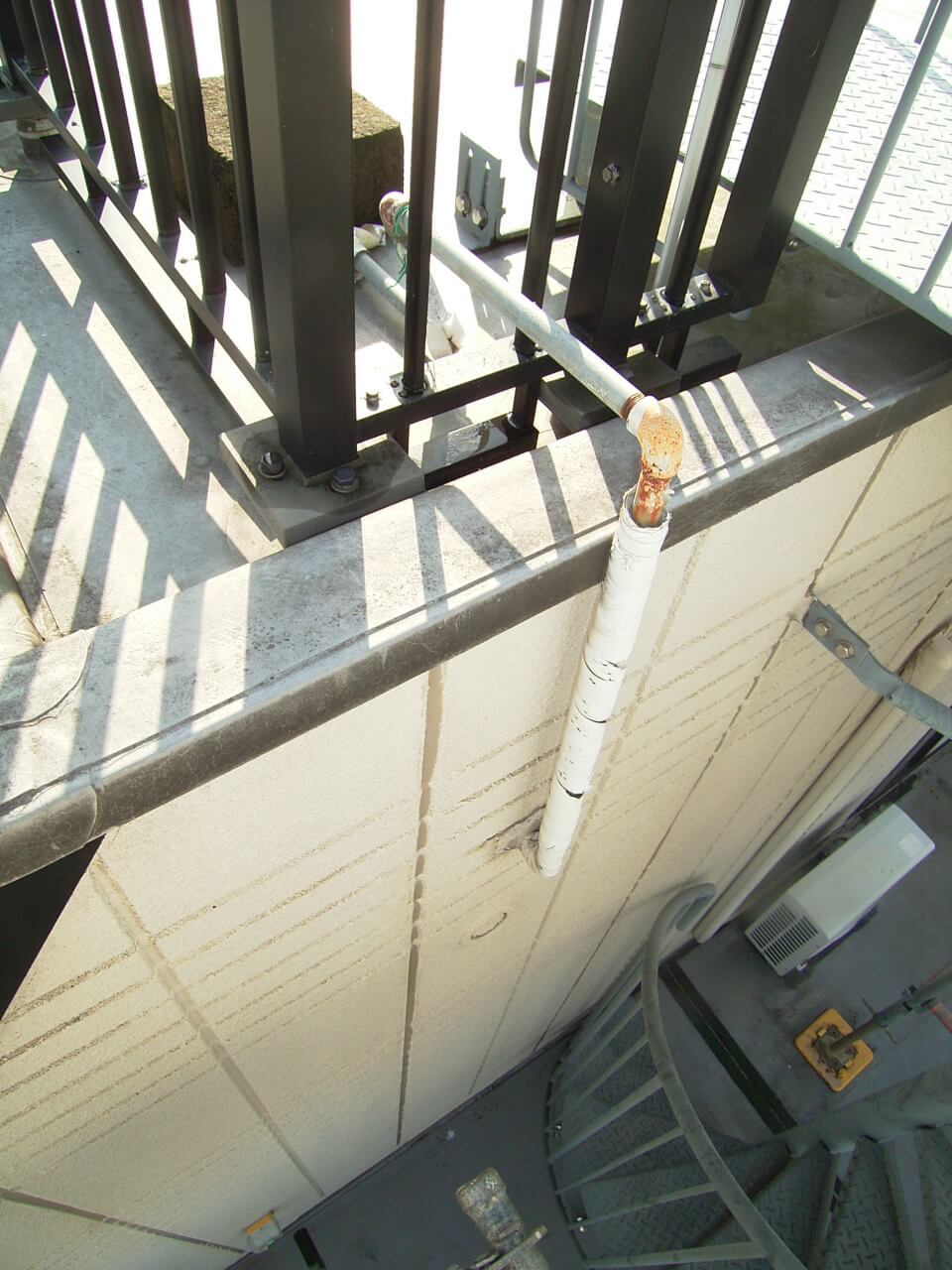 錆びた配管