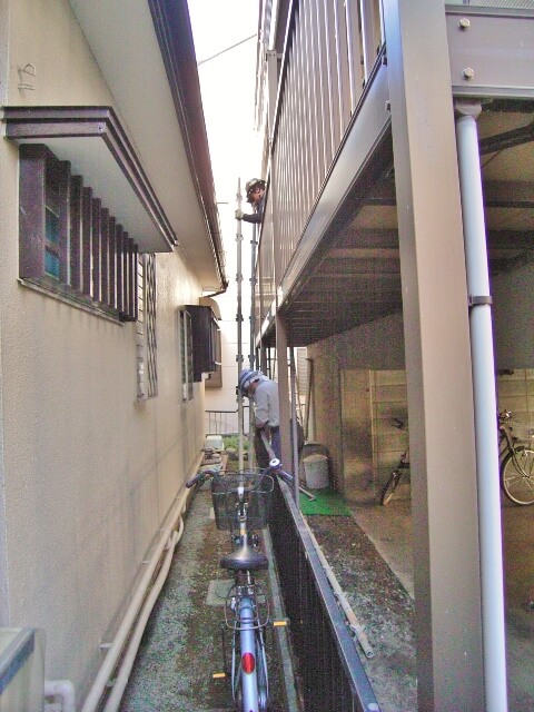足場組み立て