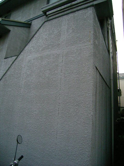 塗装前の壁