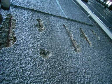 基礎鉄筋の錆による爆裂の補修