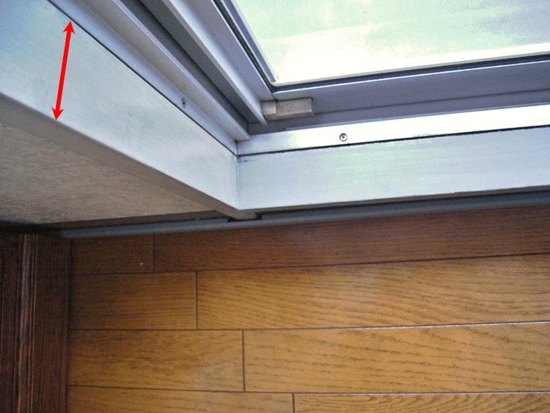 狭い窓枠に｢ふかし窓枠｣を用いた内窓の設置/住まいるパートナー/朝霞市 