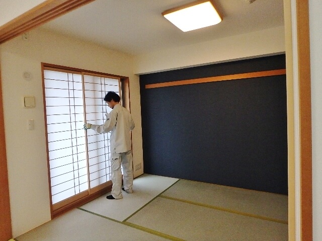 吹寄せ障子の建て込み