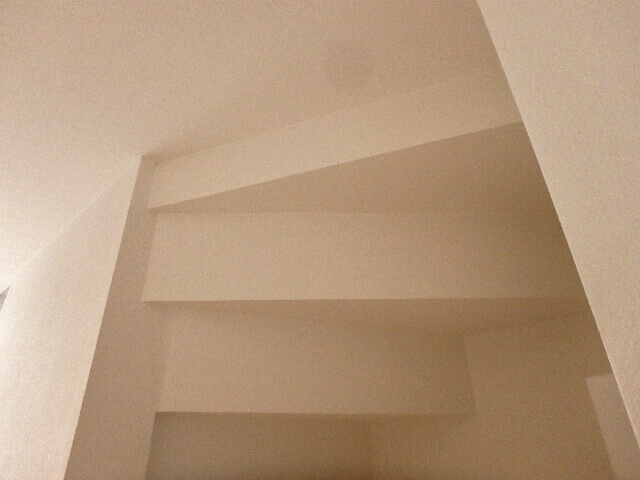 階段口の天井